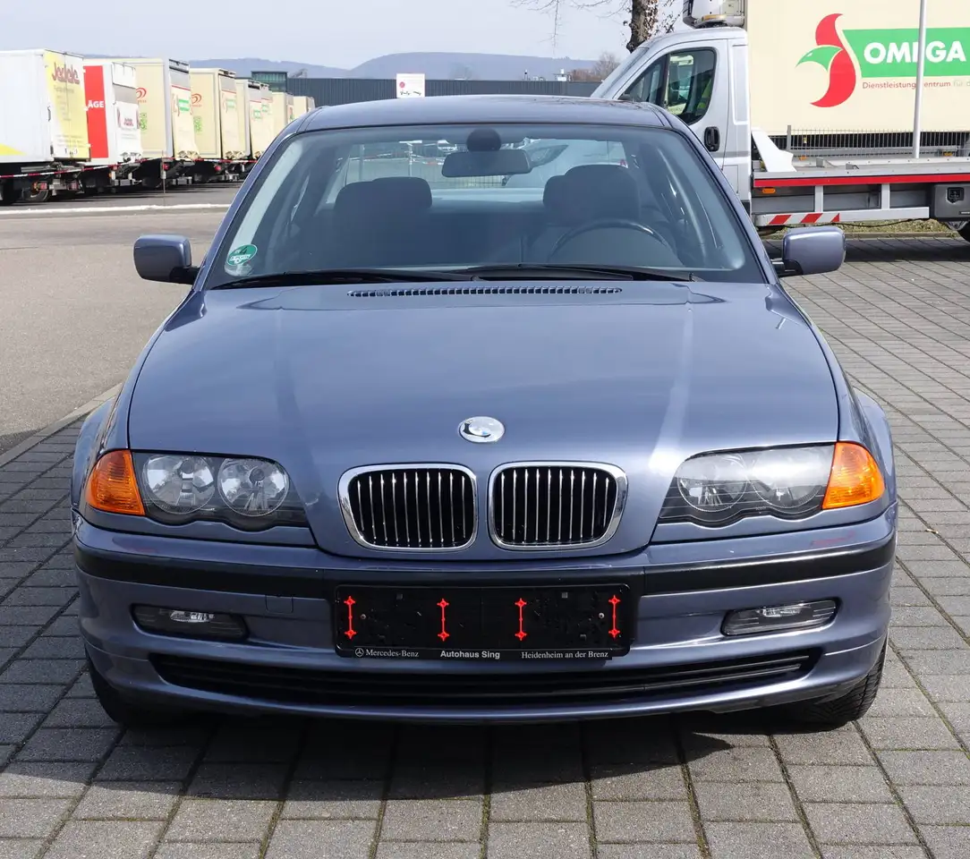 BMW 320i 110 KW150 PS *6Zylinder Automatik*1Hand, foto 5