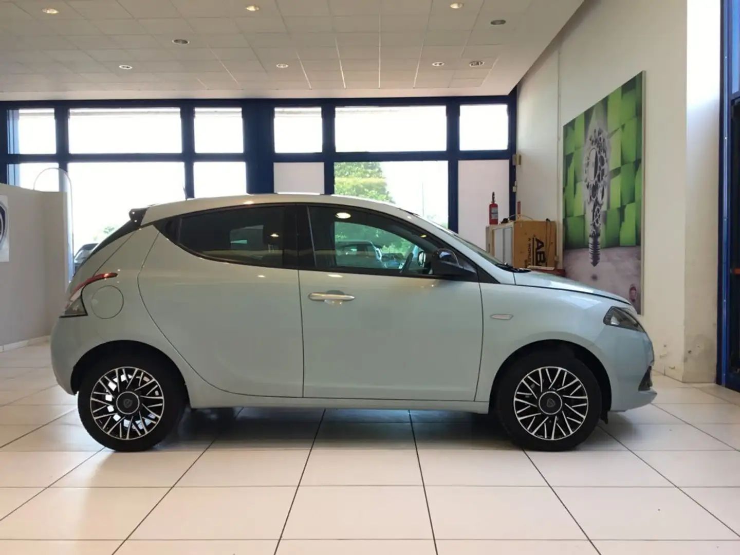 Lancia Ypsilon 1.0 FireFly 5 porte S&S Hybrid Platino Vert - 2