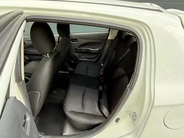 Mitsubishi Space Star view 11