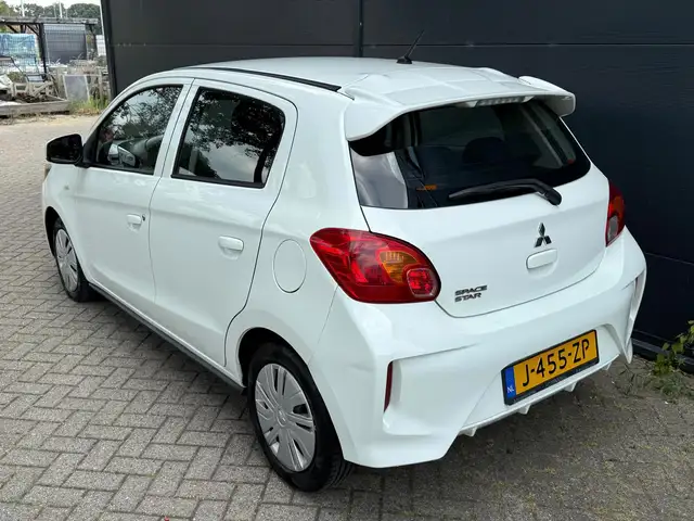 Mitsubishi Space Star view 5