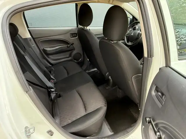 Mitsubishi Space Star view 14