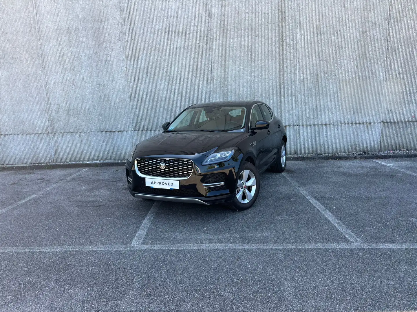 Jaguar E-Pace 2.0d i4 mhev  S awd 163cv auto Zwart - 1