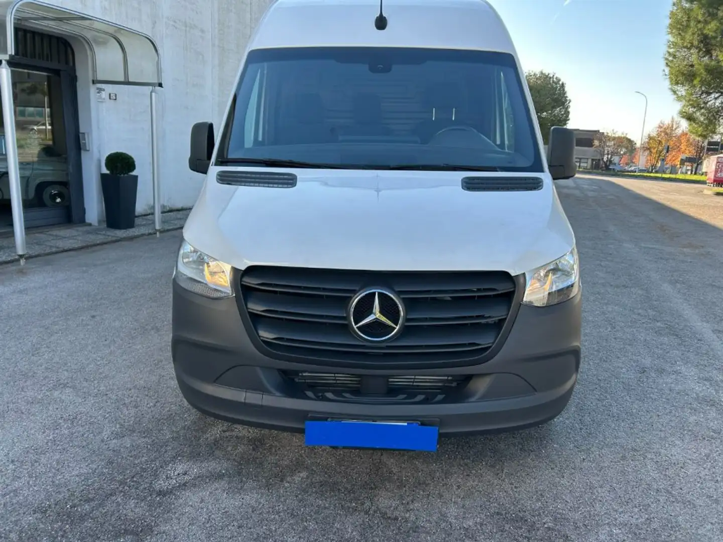 Mercedes-Benz Sprinter F39/33 311 CDI FWD TA Furgone Bianco - 2