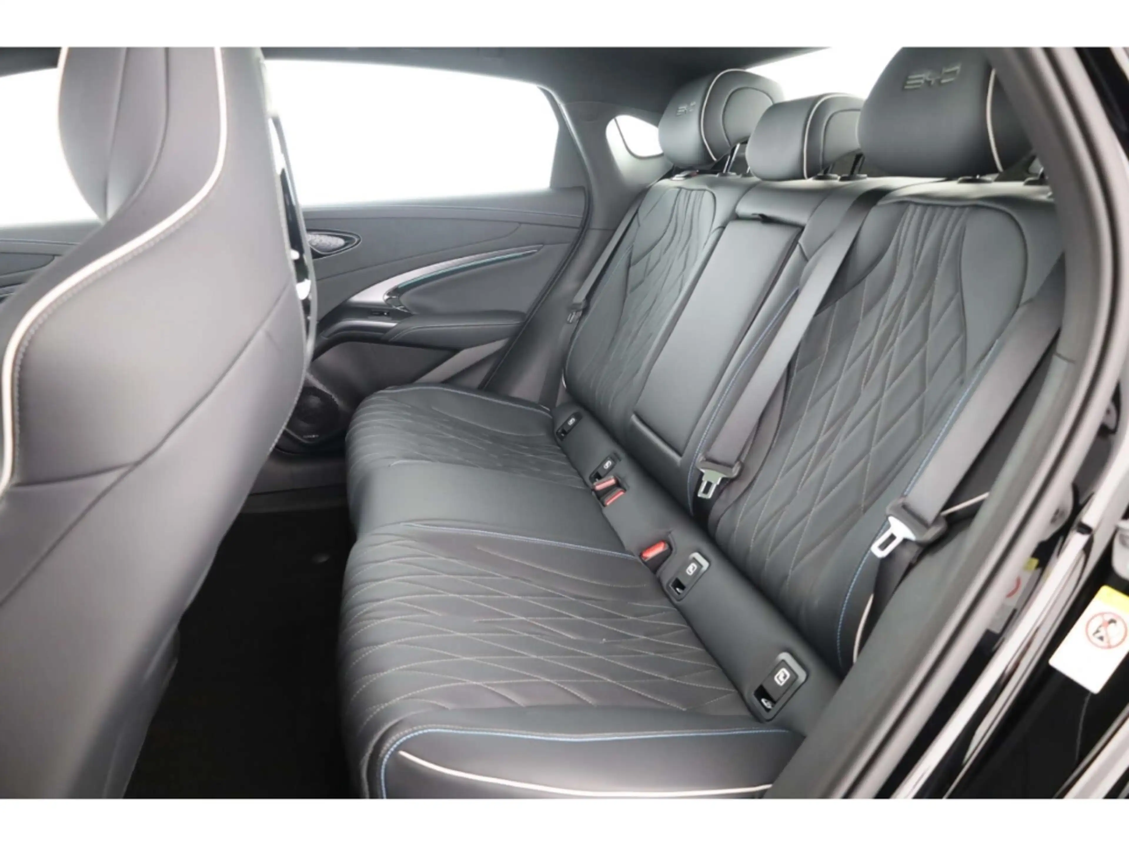 BYD Seal Comfort — photo 12