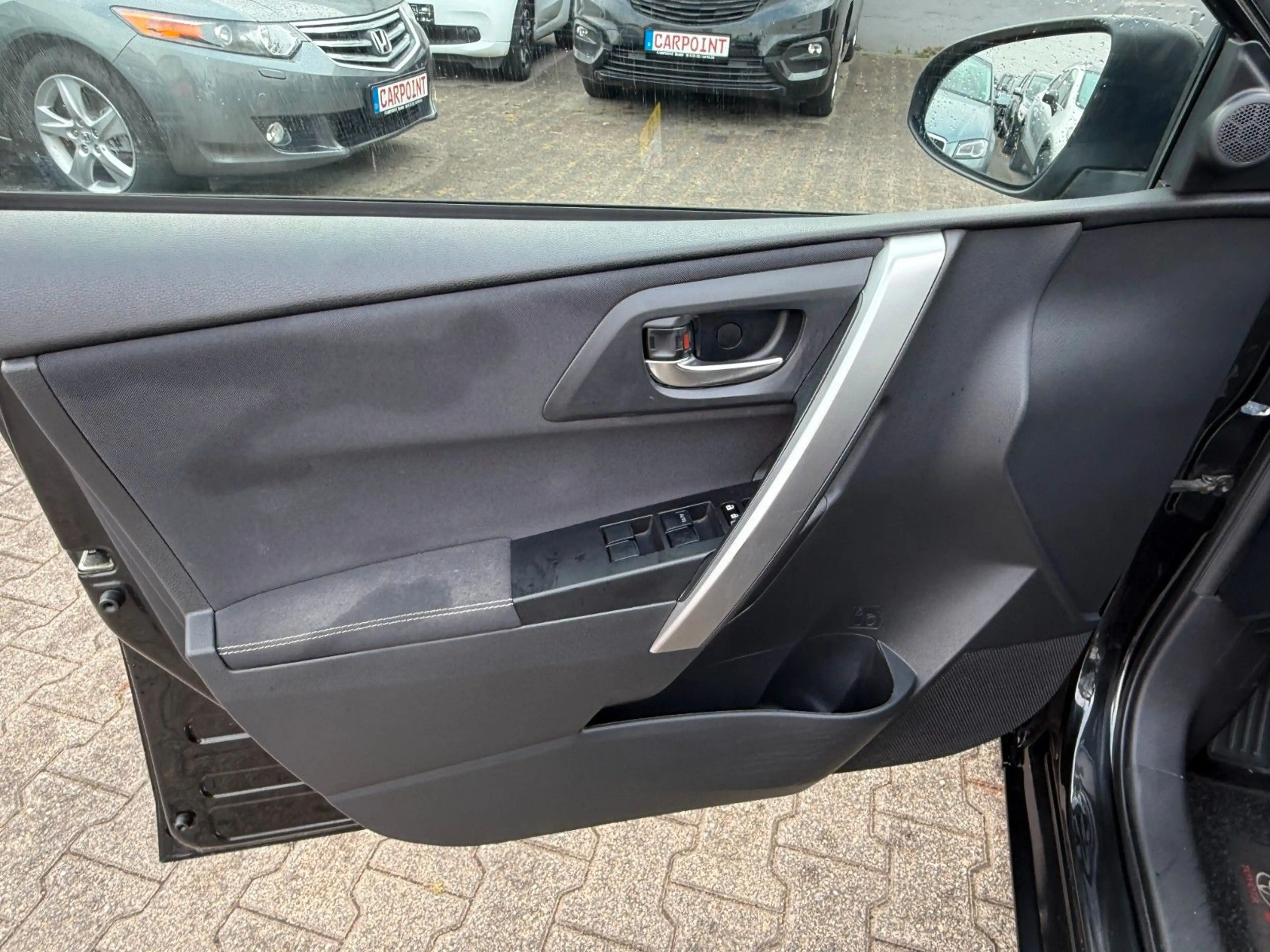Toyota Auris Executive KAMERA/KLIMA/NAVI/PDC/SHZ — photo 9