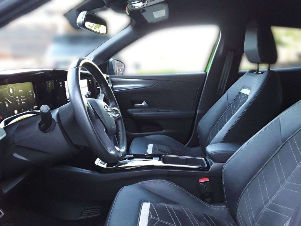 Opel Mokka E