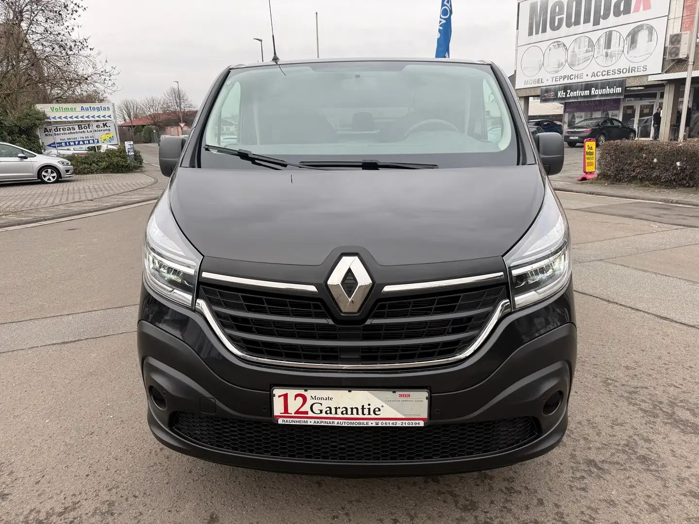 Renault Trafic 2.0 dCi Life L1H1 2,8t (8xSITZER*PDC-KAMERA*NAVI Negro - 2