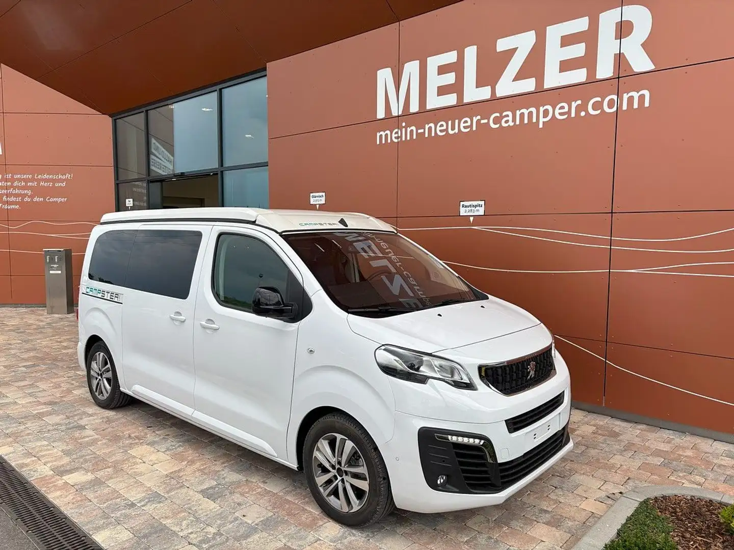 Pössl Campster 180PS Automat, Xenon, AHK, Drive-Assist Blanc - 1