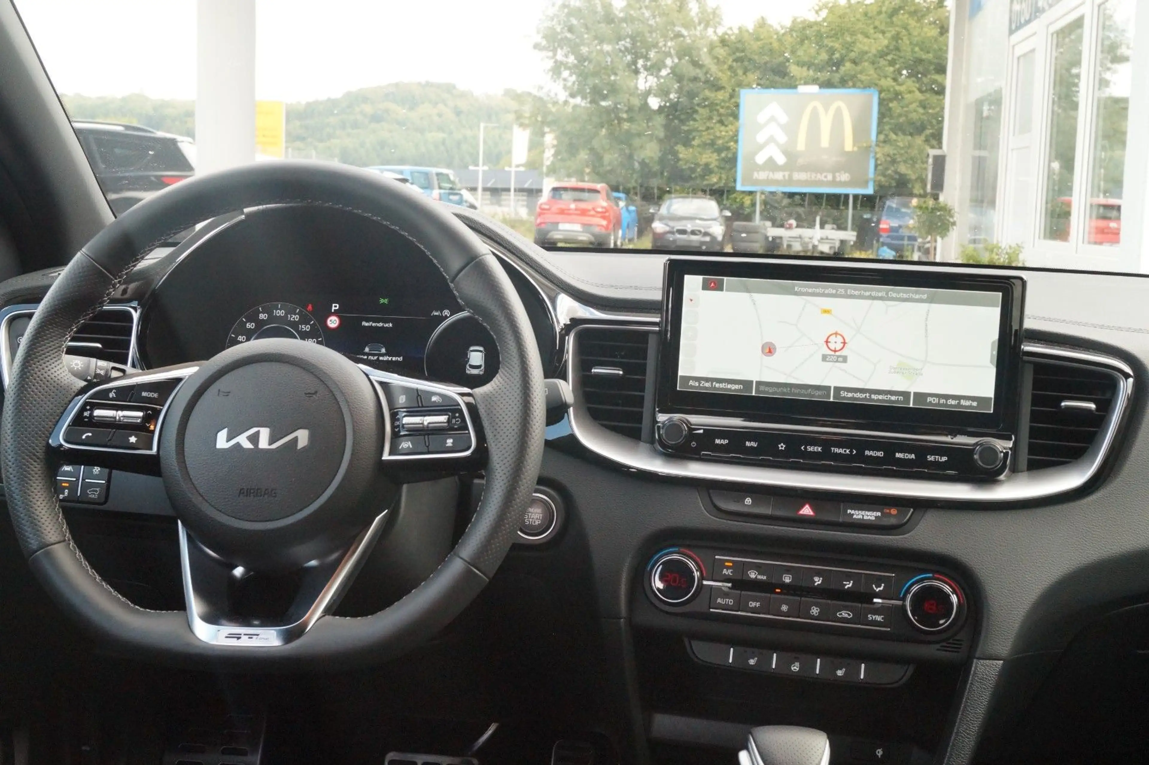 Kia XCeed GT Line — photo 14