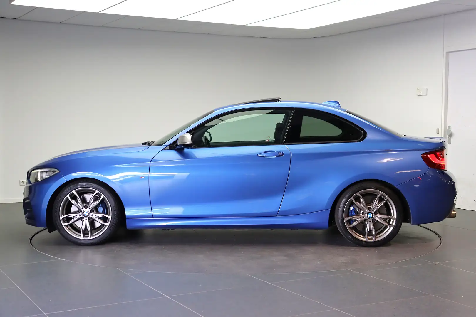 BMW 235 BMW 2-Serie 3.0 M235i 240KW Coupe Aut8 2014 Blauw Blauw - 2