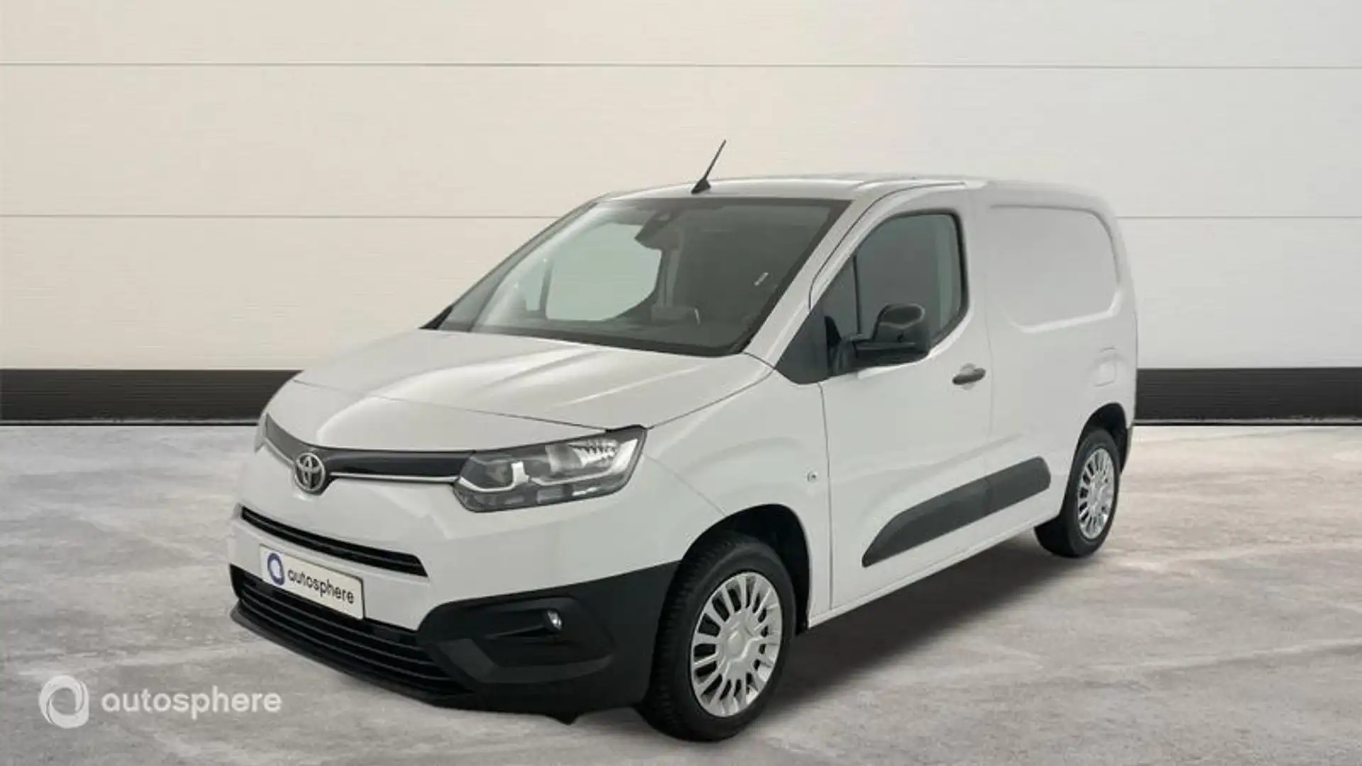 Toyota Proace City Medium 110 VVT-i Dynamic MC23 - 1