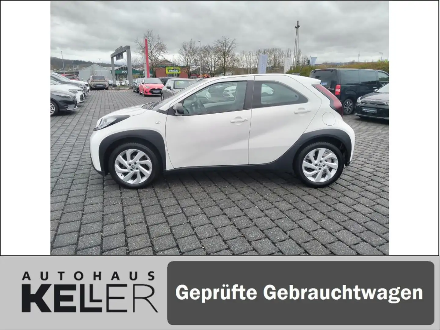 Toyota Aygo X X Pulse - 2
