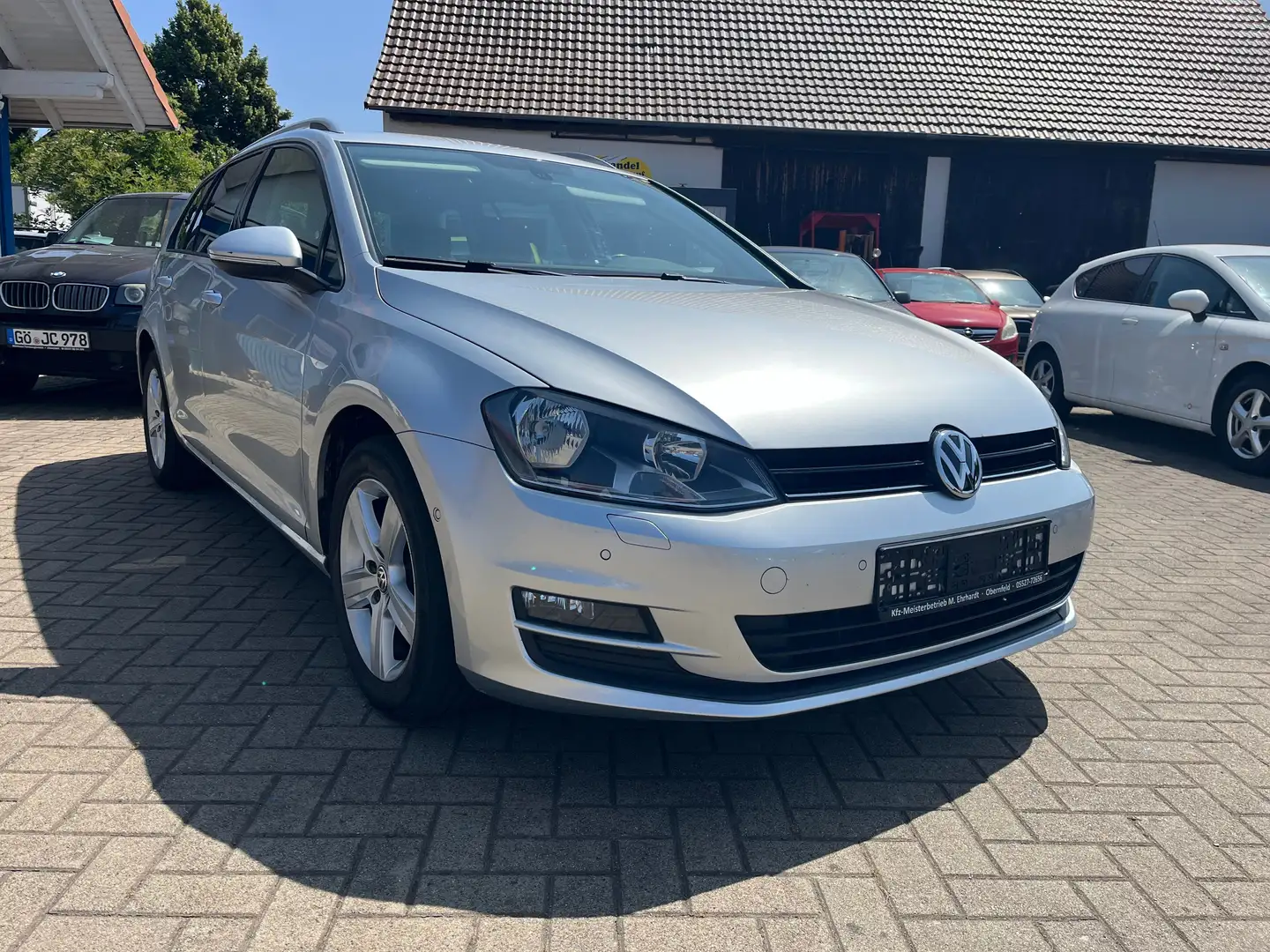 Volkswagen Golf VII Variant 1.6 TDI, 105 PS, 2. Hd, TÜV+ZR neu Zilver - 2