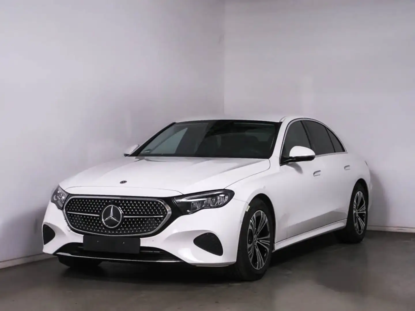 Mercedes-Benz E 200 4M Avantgarde/Advanced/LED/Distronic/DAB Blanco - 1