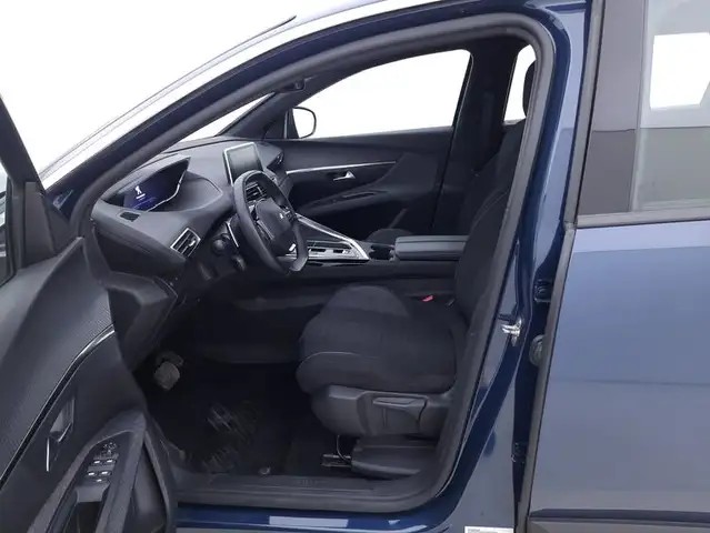 Peugeot 5008 view 10