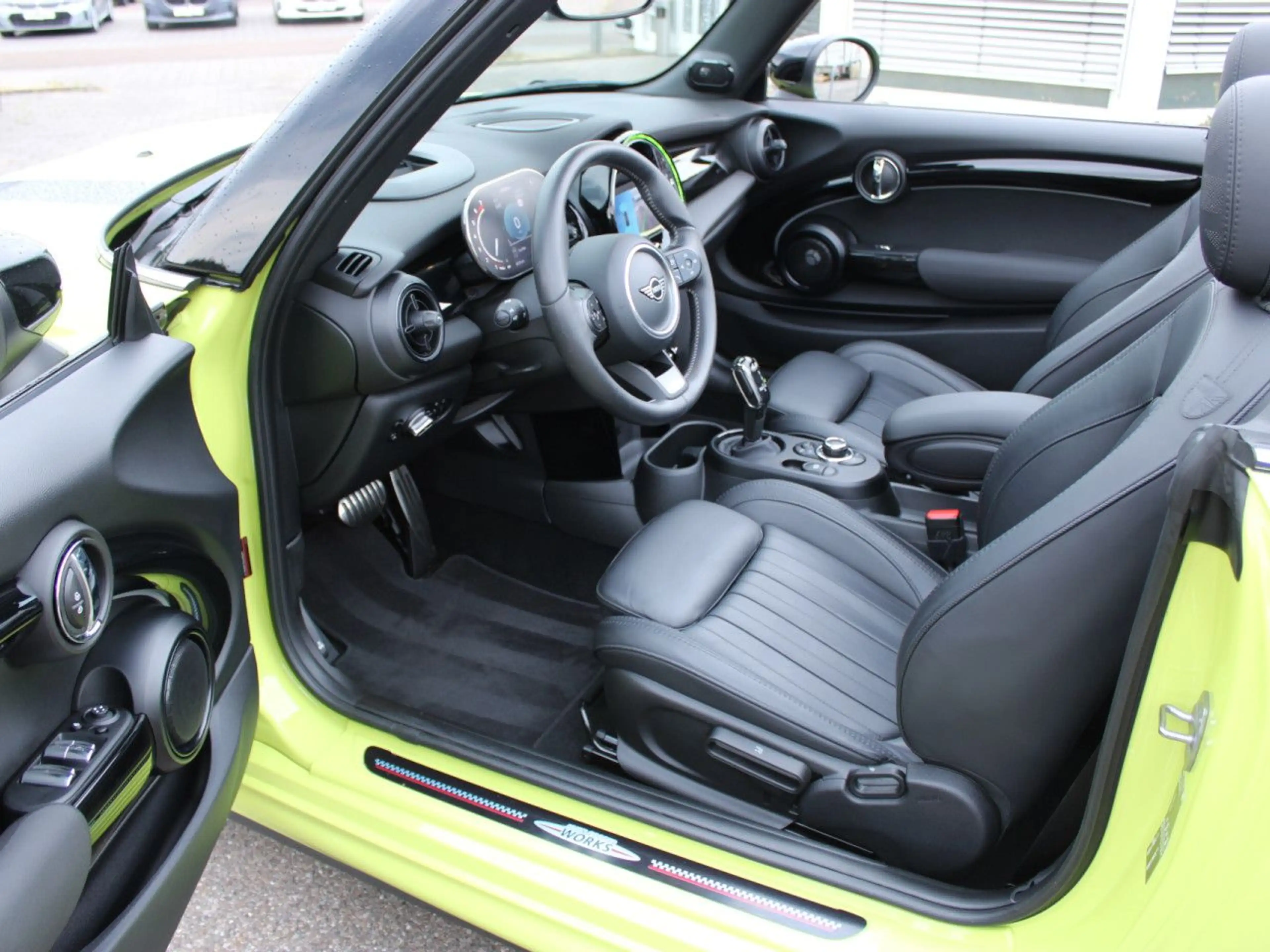 MINI John Cooper Works Cabrio JCW Cabrio Leder HUD ACC Kamera Navi Ha/Ka.KomfZ — photo 11
