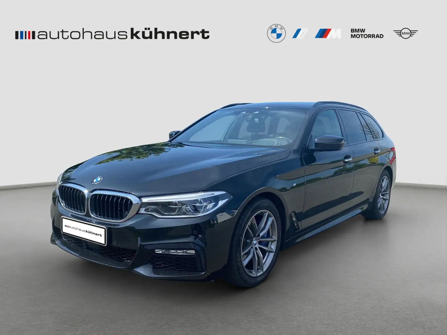 BMW 530 d xDrive Touring ///M Sport ACC adapt.LED PanoSD Zwart - 1