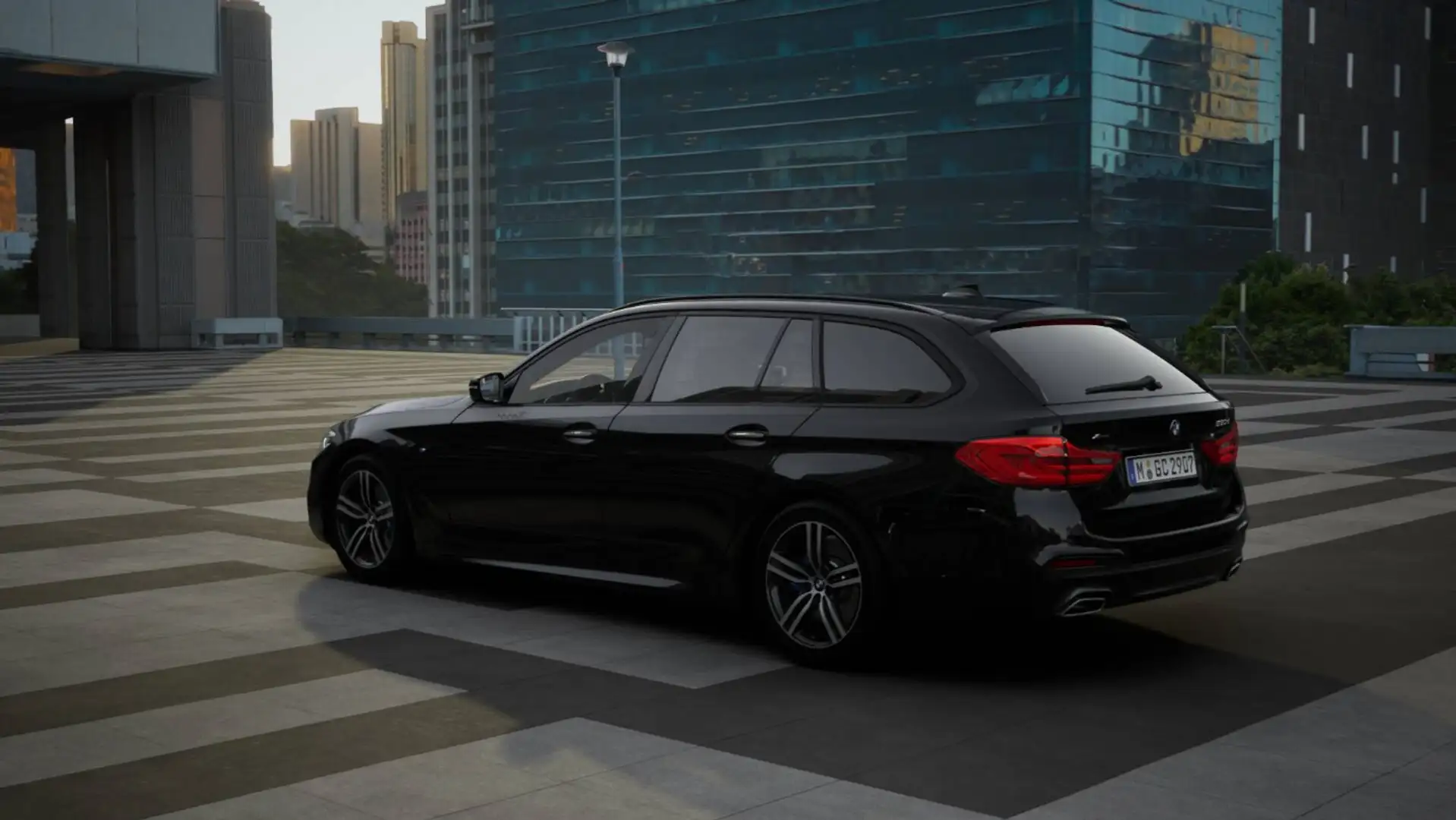BMW 530 d xDrive Touring ///M Sport ACC adapt.LED PanoSD Noir - 2