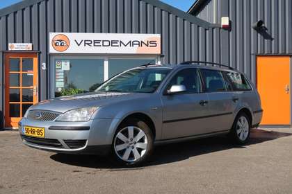 Ford Mondeo Wagon 1.8-16V Trend