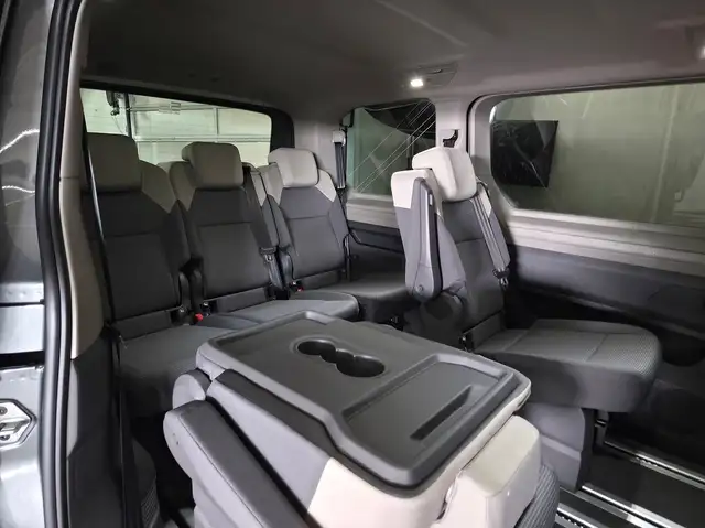 Volkswagen T7 Multivan VW T7 Multivan Business TDI Ansicht 19
