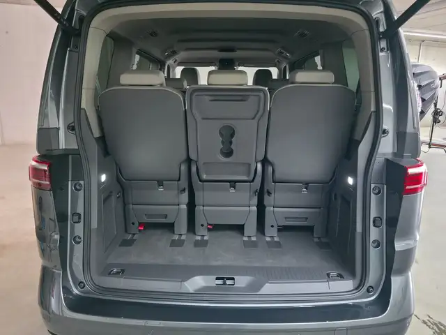 Volkswagen T7 Multivan VW T7 Multivan Business TDI Ansicht 8