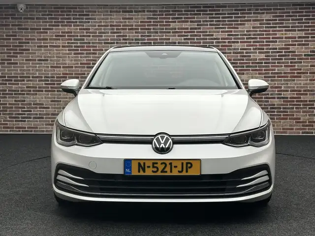 Volkswagen Golf view 5