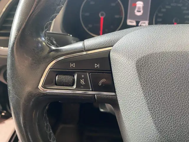 Seat Leon view 13