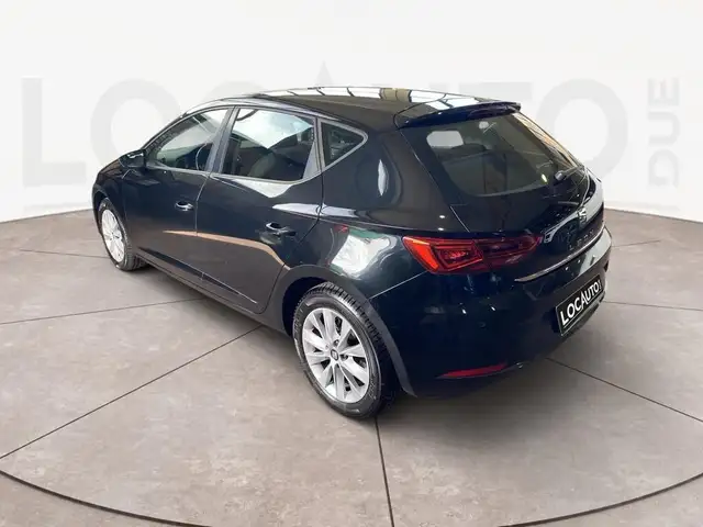 Seat Leon view 5