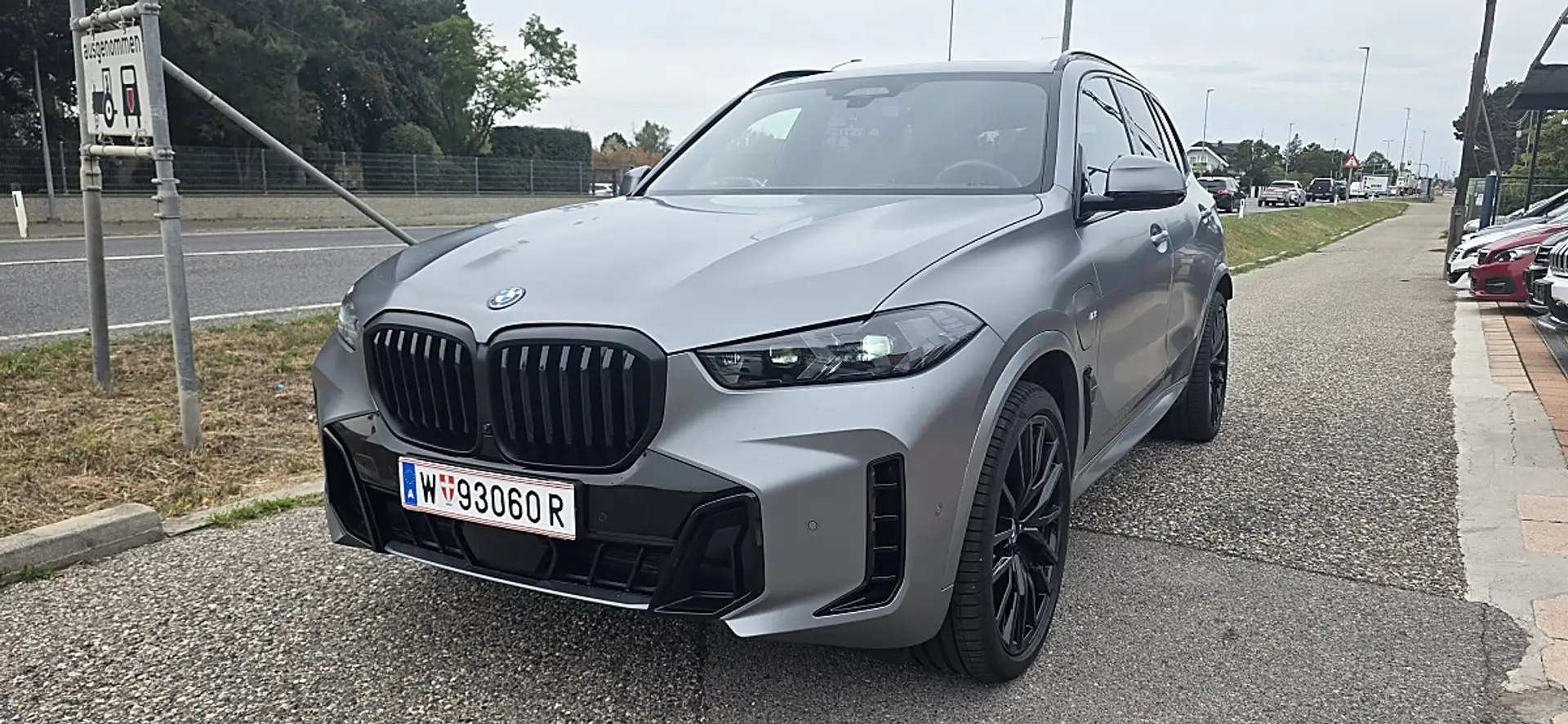 BMW X5 xDrive50e Silber - 2