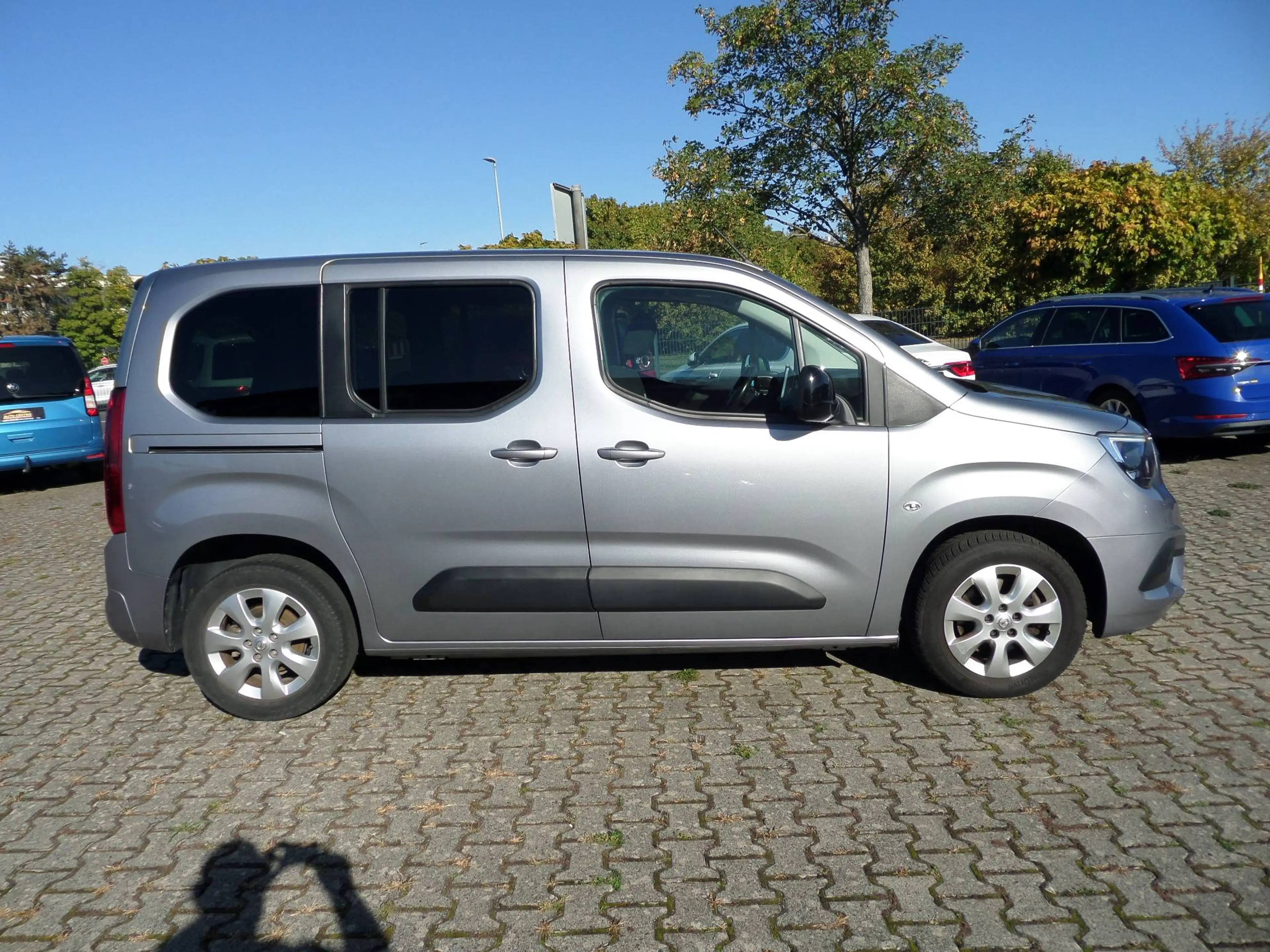 Opel Combo Life 1.5d Elegance+Standhzg+Navi+Cam+SHZ+Tempo+PDC+SpurhA+Klima+1.Hand — photo 6