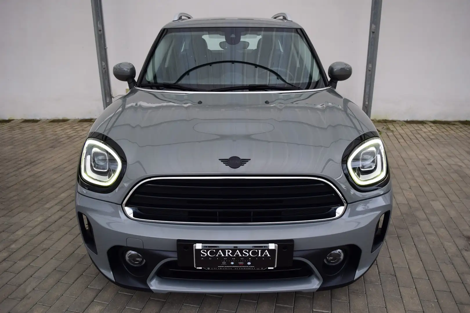 MINI One D Countryman 1.5 One D 116 cv Automatica Business Grigio - 2