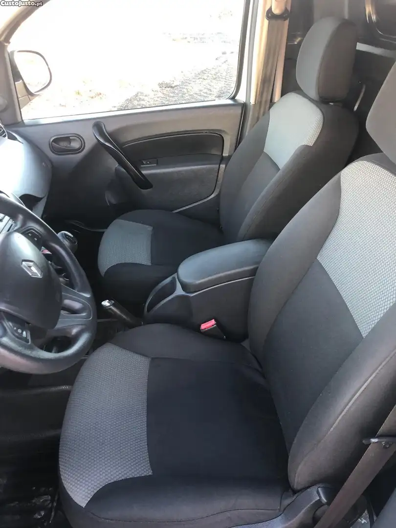 Renault Kangoo KANGOO EXPRESS 1.5 DCI 75 ENERGY E6 GENERIQUE Blanc - 1