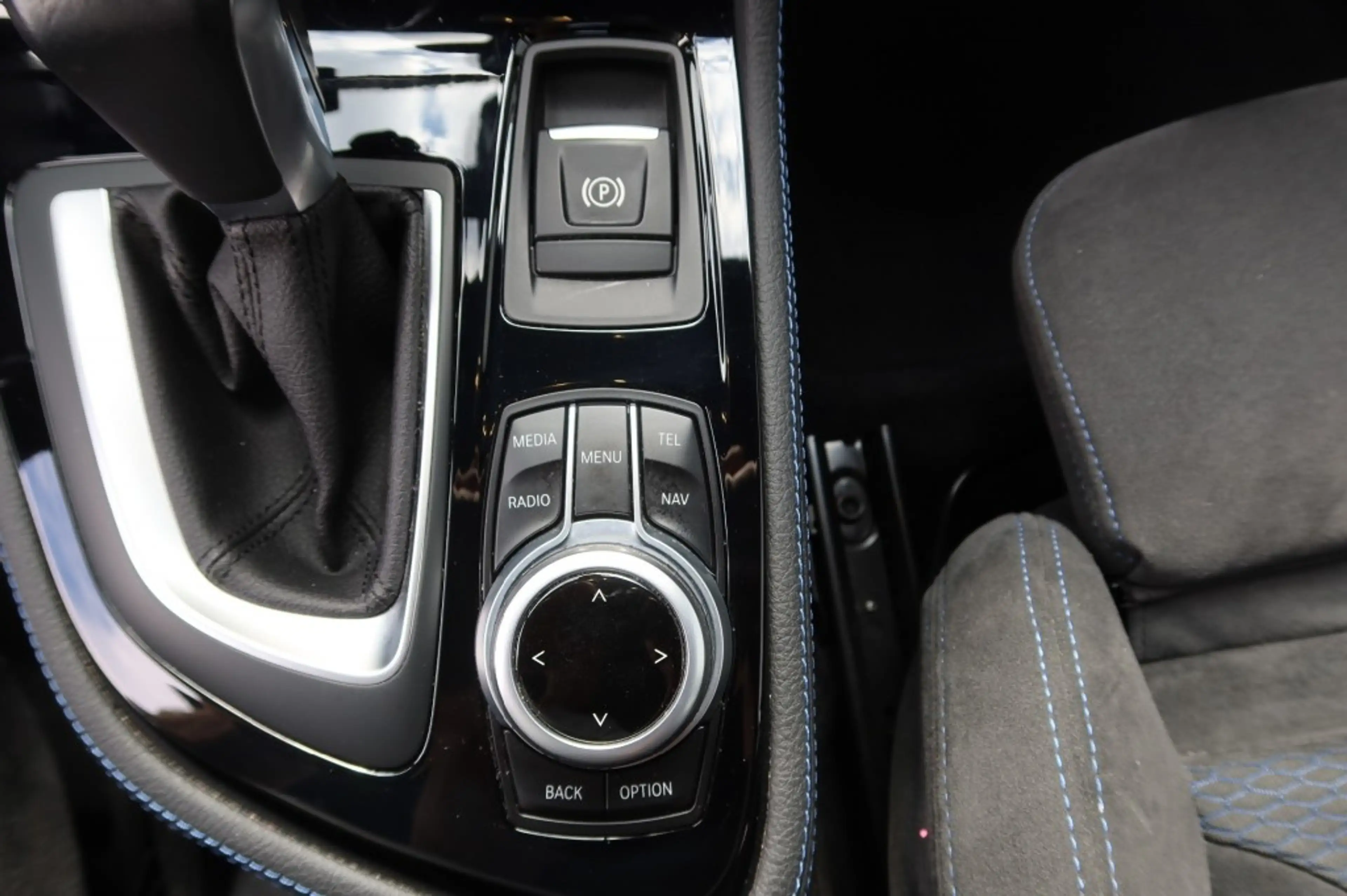 BMW 218 218i Active Tourer AUTOMAAT M-Sport Centennial Exe — photo 14