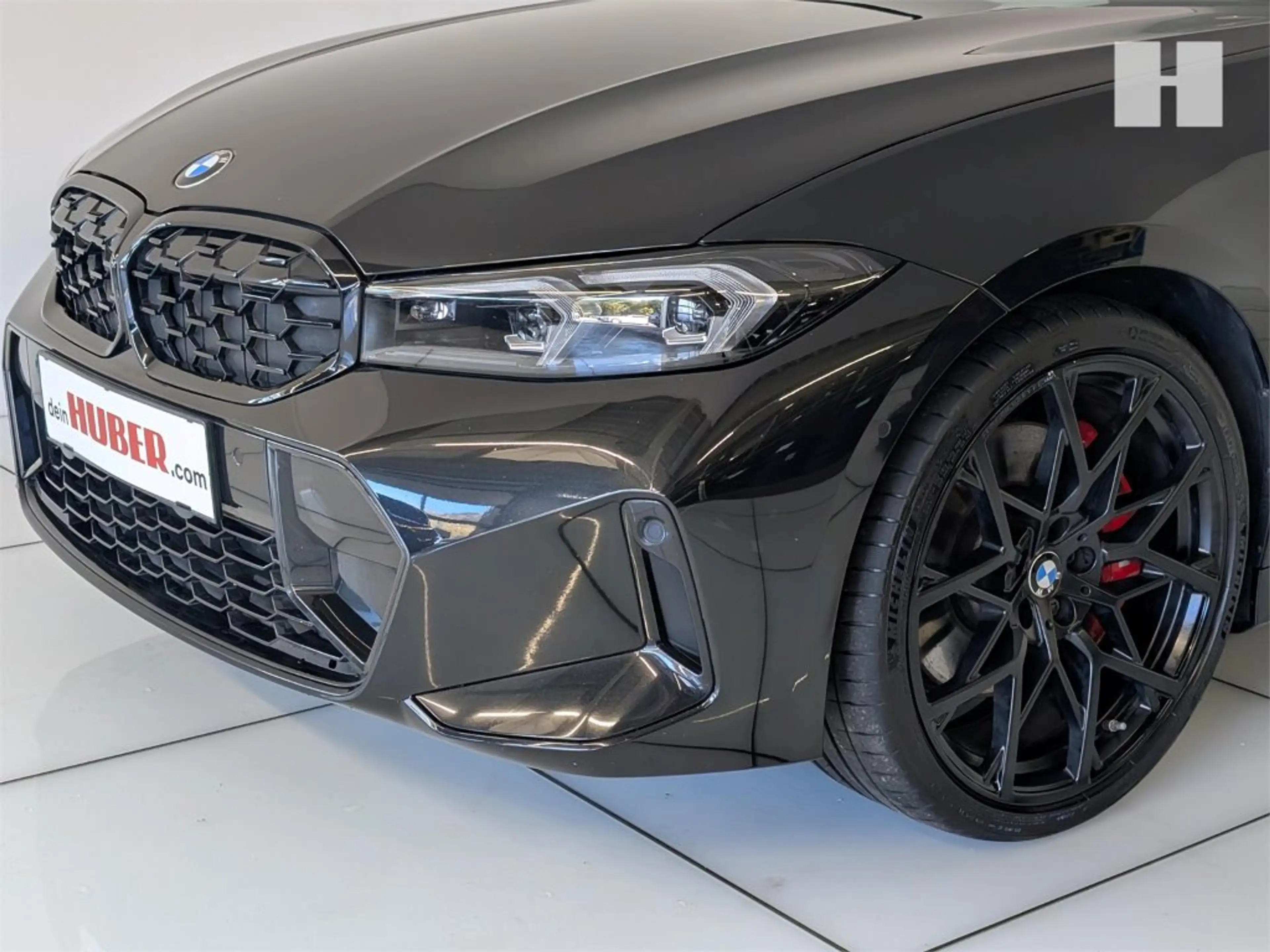 BMW 340 M340i xDrive — photo 8