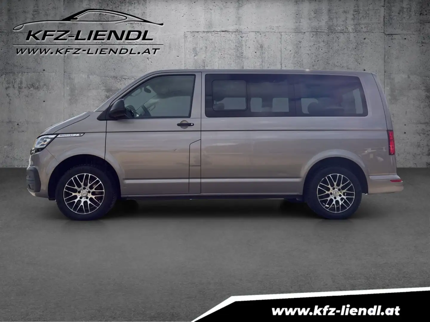 Volkswagen T6.1 Multivan T6.1 2.0 TDI 4Motion Multivan Schlaffunktion Gelb - 2