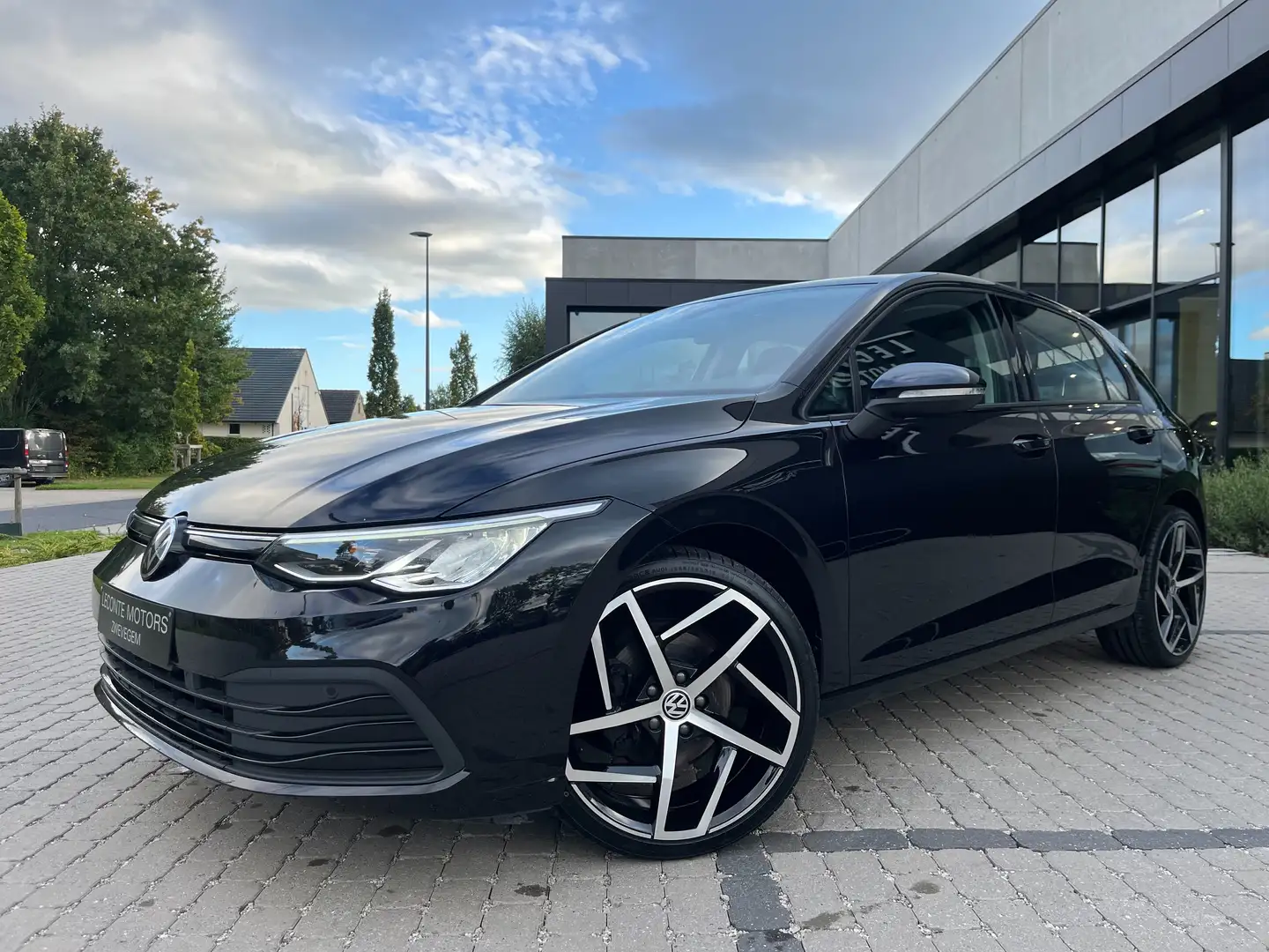 Volkswagen Golf Golf 1.0 TSI LED/Carplay/Adaptive CC/Bluetooth/... Noir - 2