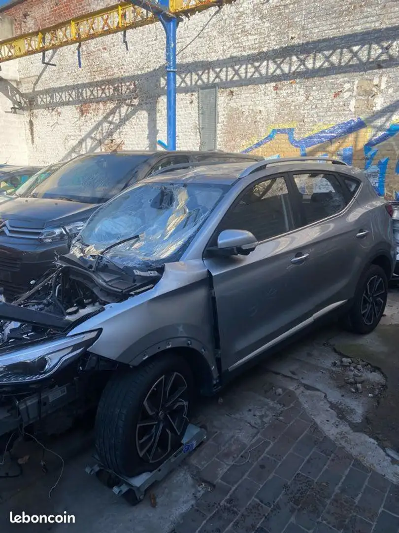 MG ZS MG 1.0 i 112ch accidenté Gris - 1