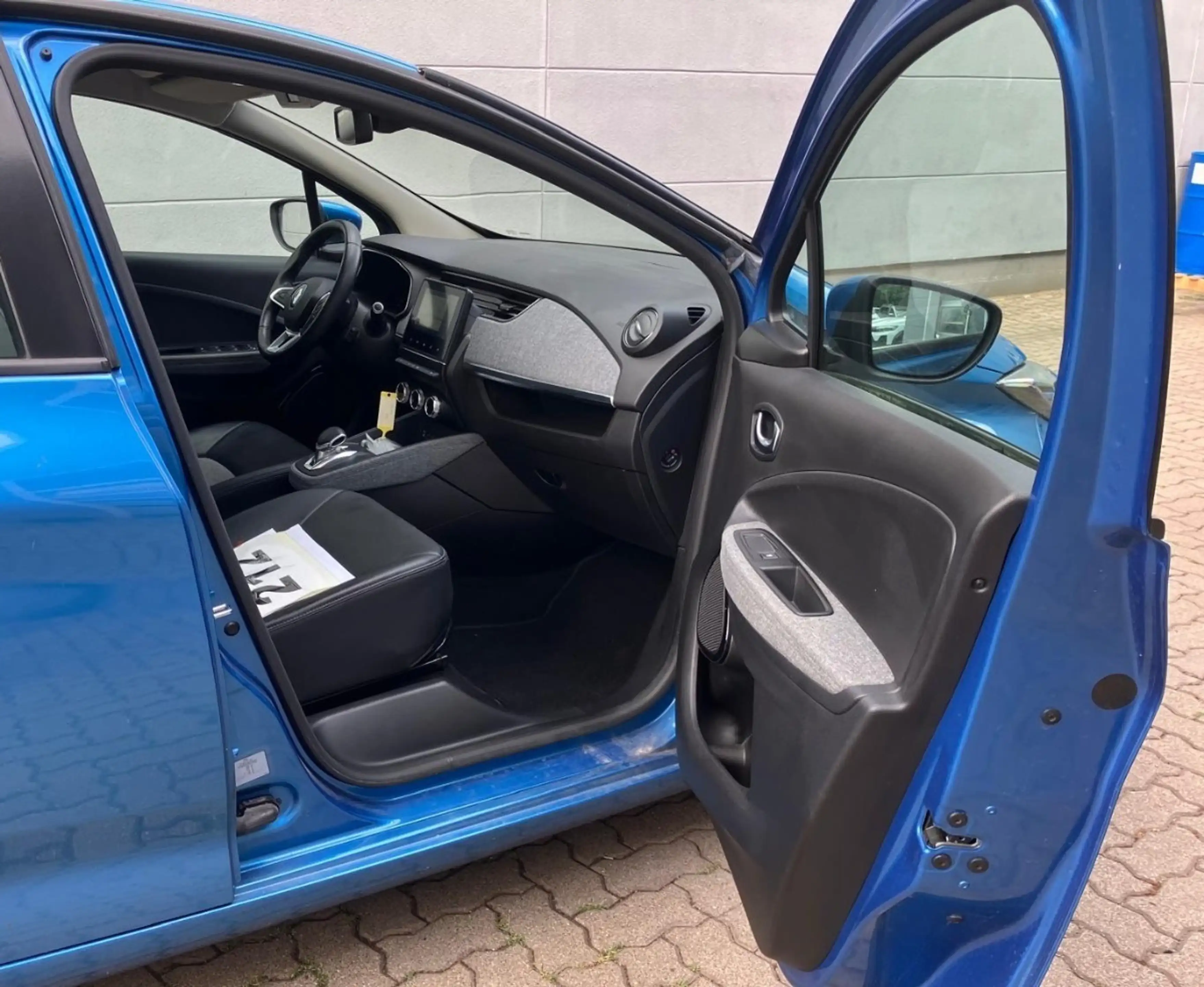 Renault ZOE INTENS R135 Z.E. 5 — photo 11