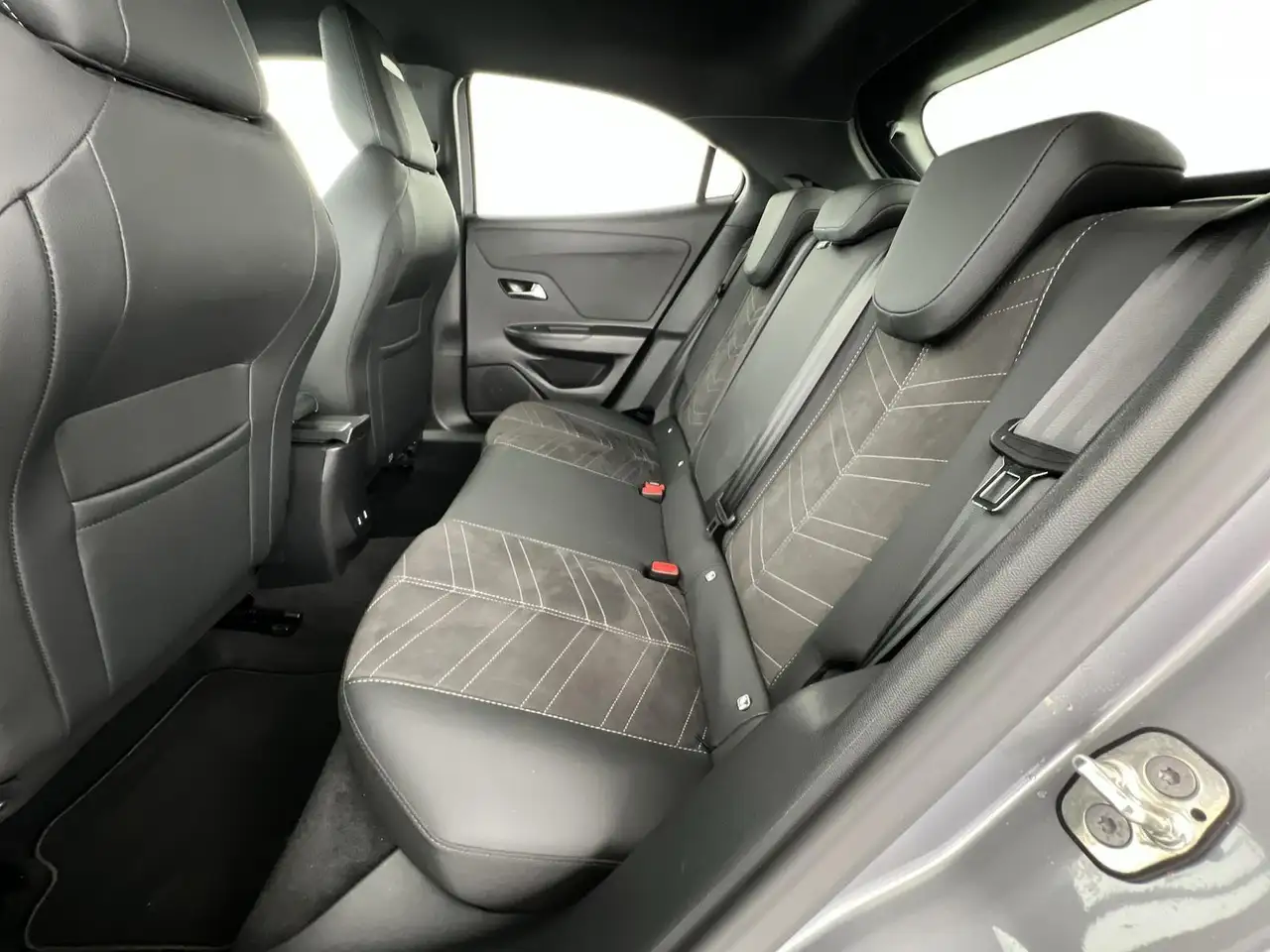 Opel Mokka Ultimate*LKH*RFK*NAVI*uvm, миниатюра 9
