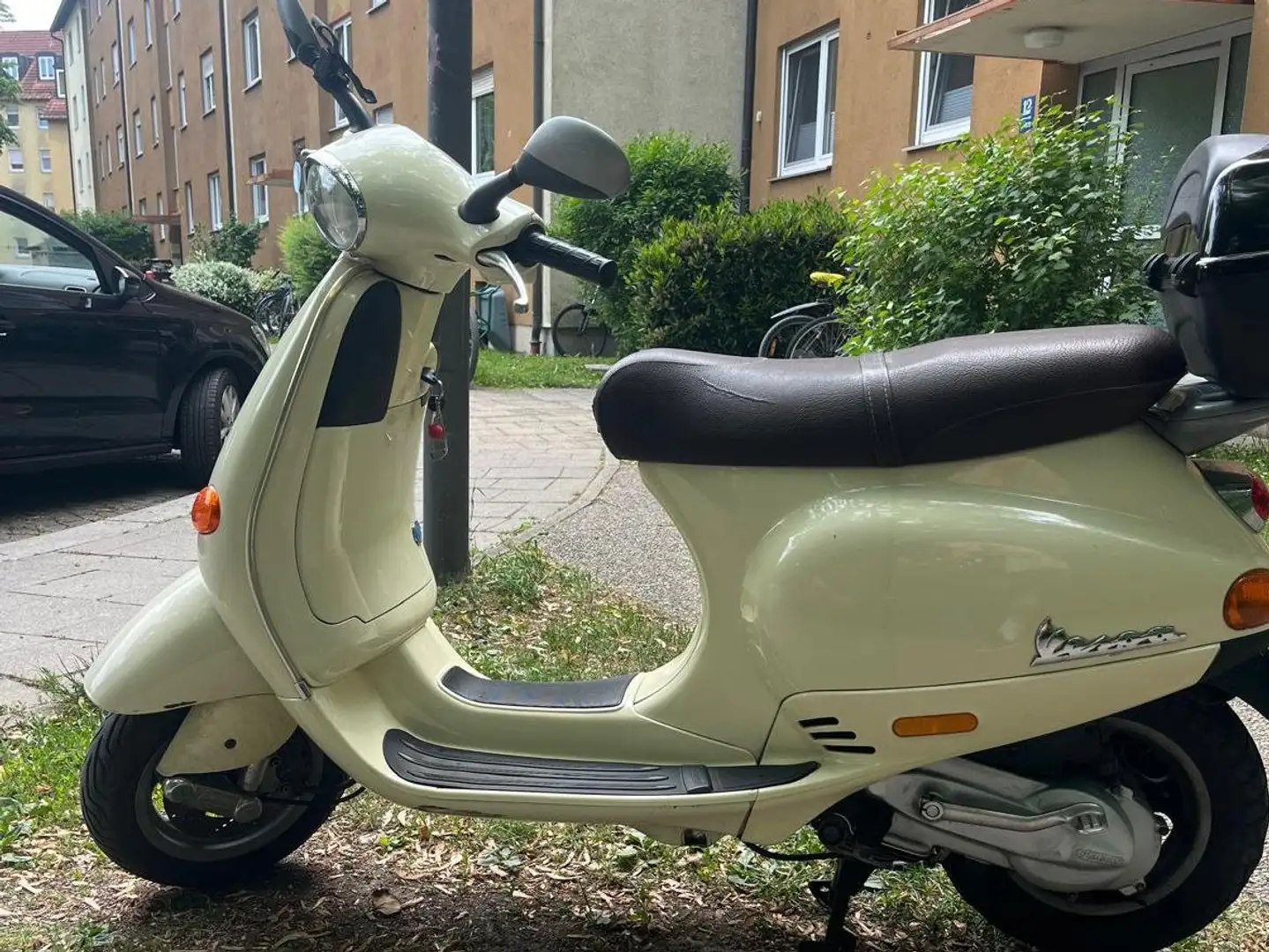 Piaggio ET 4 Bej - 2