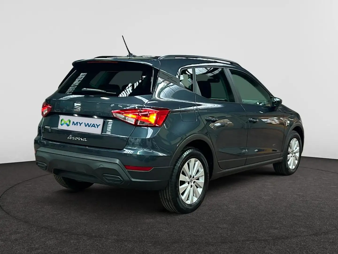 SEAT Arona Style 1.0TSI 70kW(95cv) 5v Grijs - 2