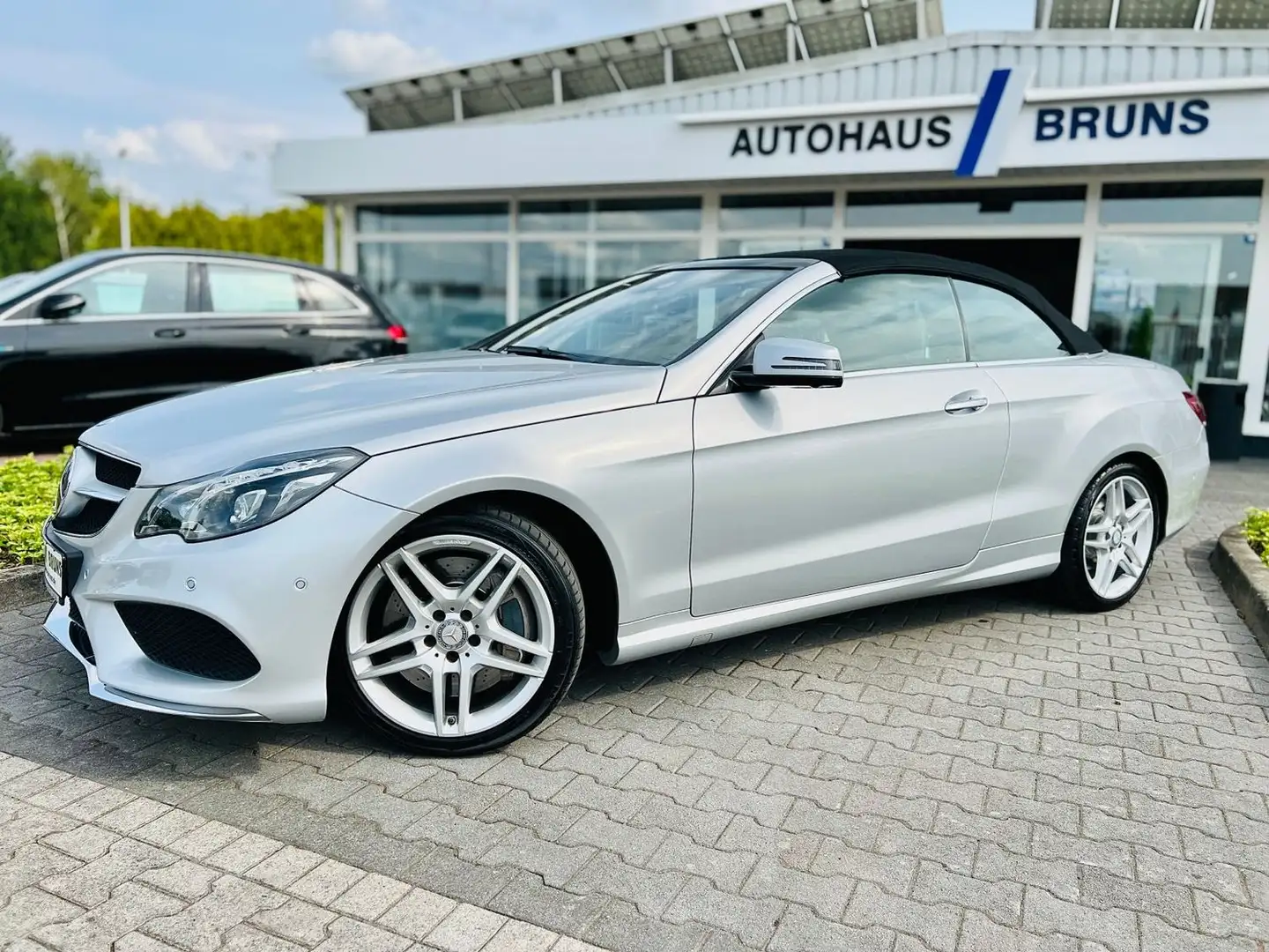 Mercedes-Benz E 500 CABRIO AMG Fahrpaket, 360°, LED, Memory, Comand, Ezüst - 2