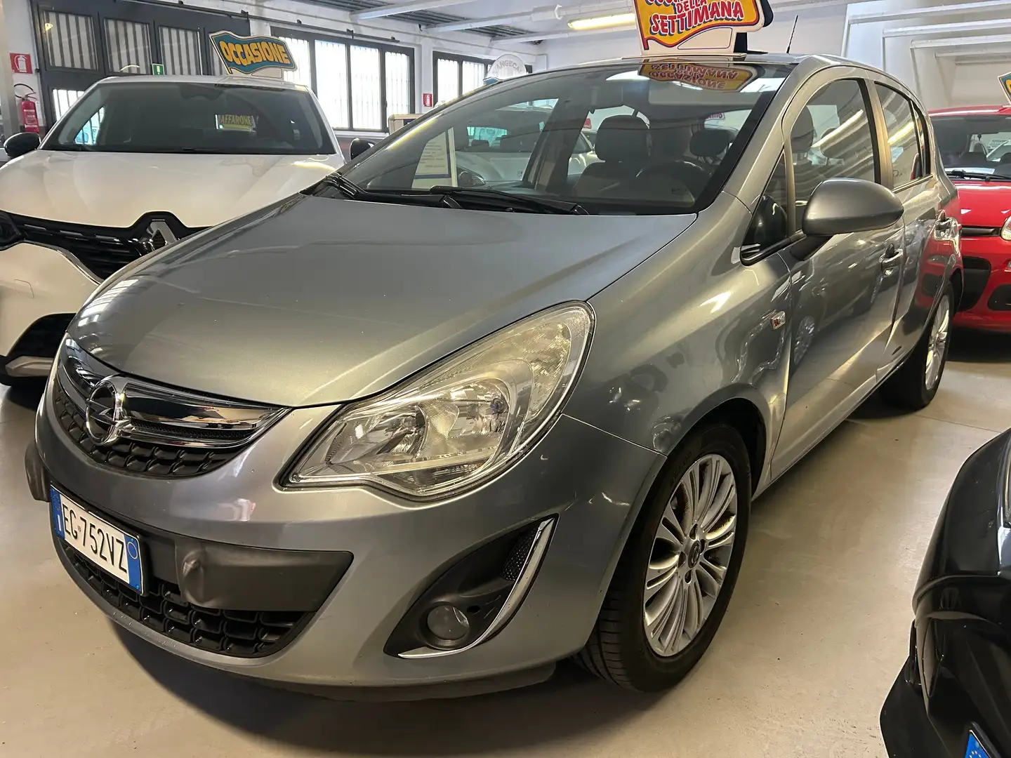 Opel Corsa Corsa 1.4 5p benzina euro 5 Automatica Grigio - 1