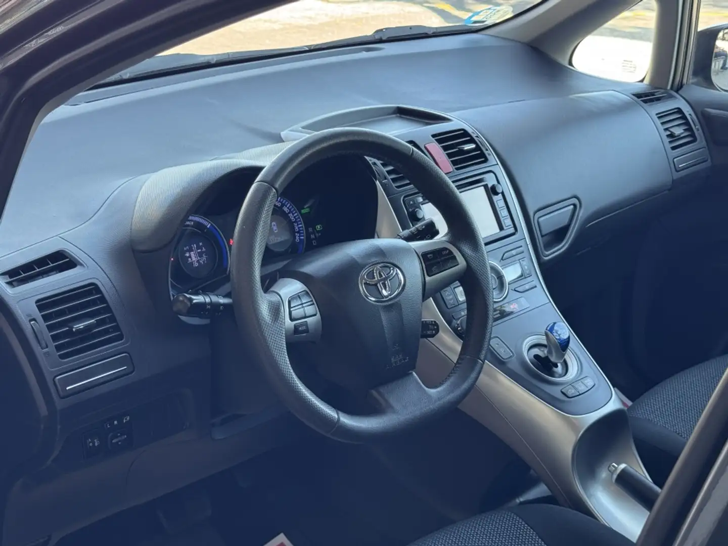 Toyota Auris hybrid Active Szürke - 2