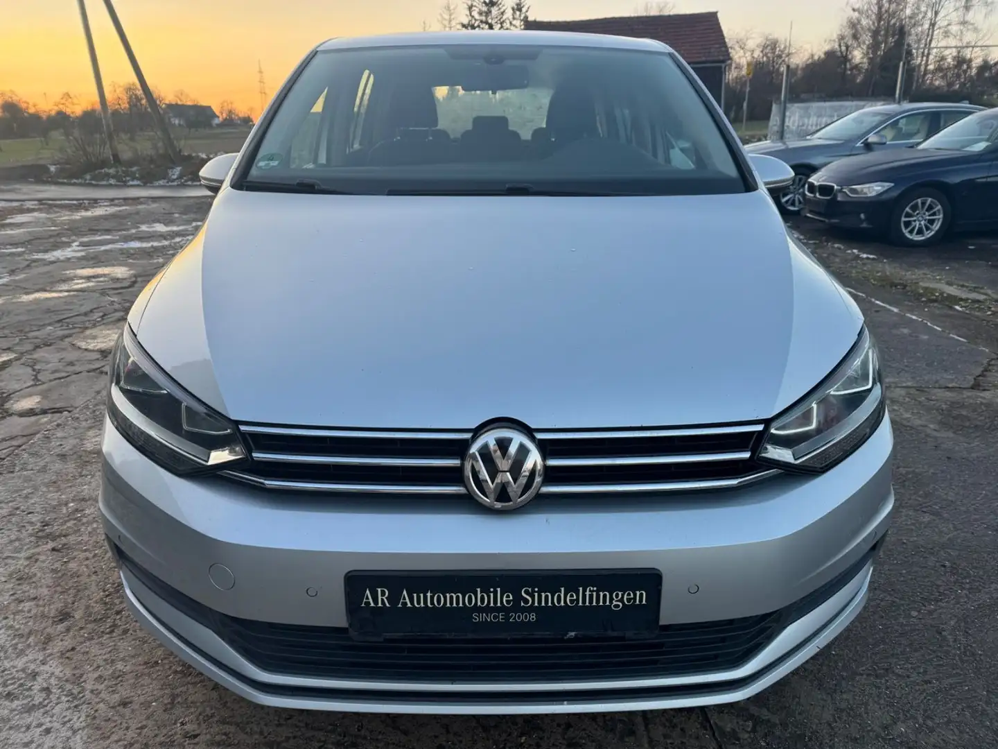 Volkswagen Touran 1.2 TSI*7 SITZER*AHK*NAVI* Argent - 2
