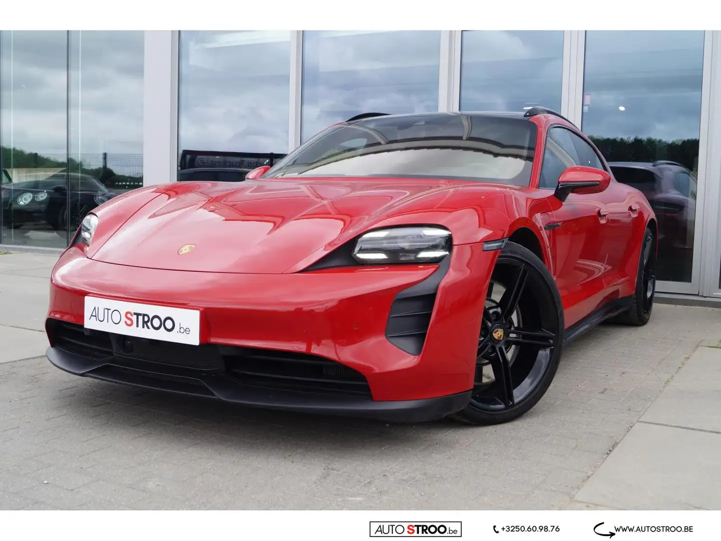 Porsche Taycan GTS Sport Turismo l APPROVED l HeadUP l Rojo - 1
