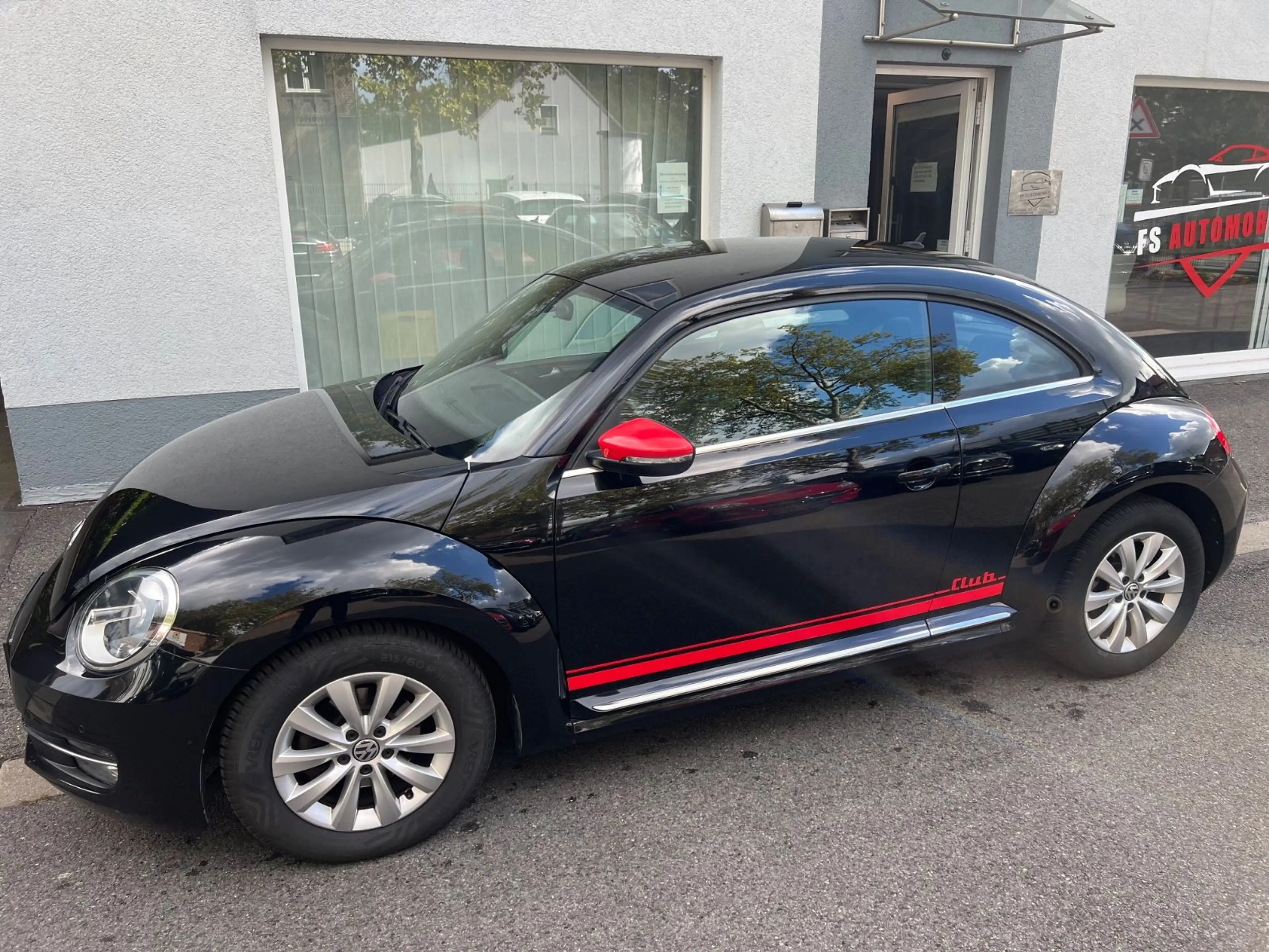 Volkswagen Beetle Lim. Design"2.HD"Scheckheft"Klimaaut."PDC — photo 4