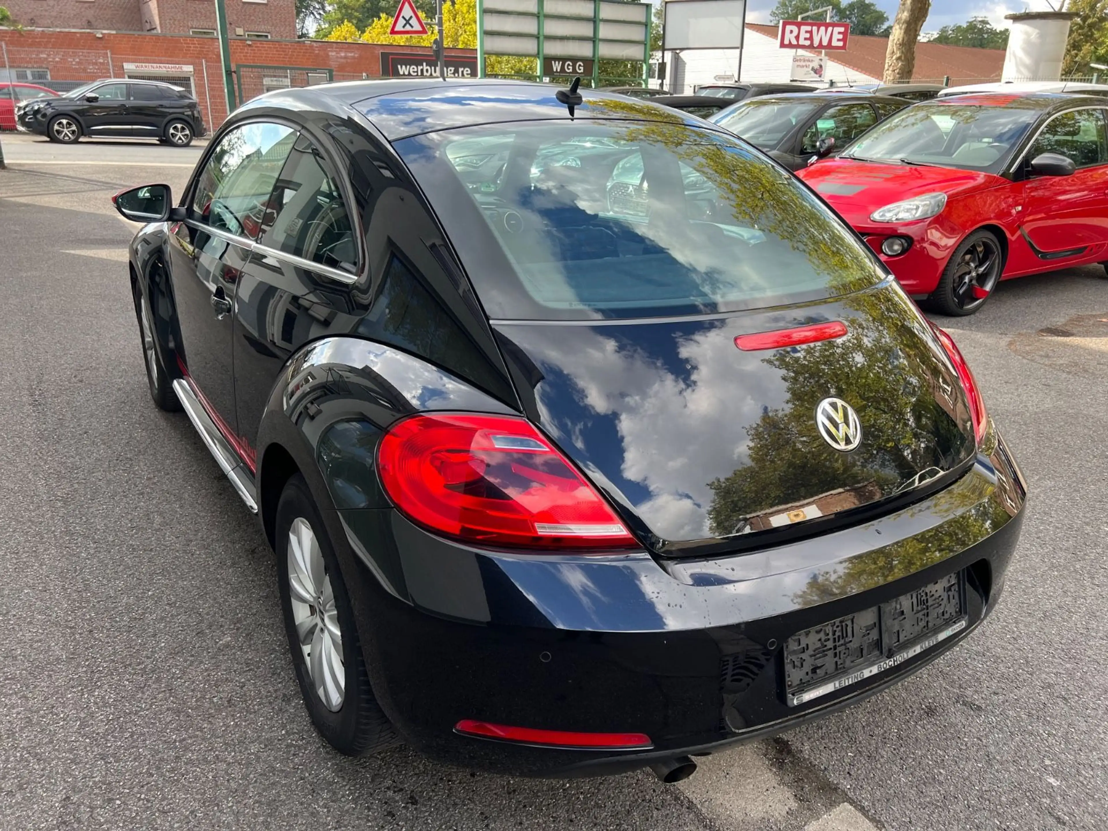Volkswagen Beetle Lim. Design"2.HD"Scheckheft"Klimaaut."PDC — photo 13