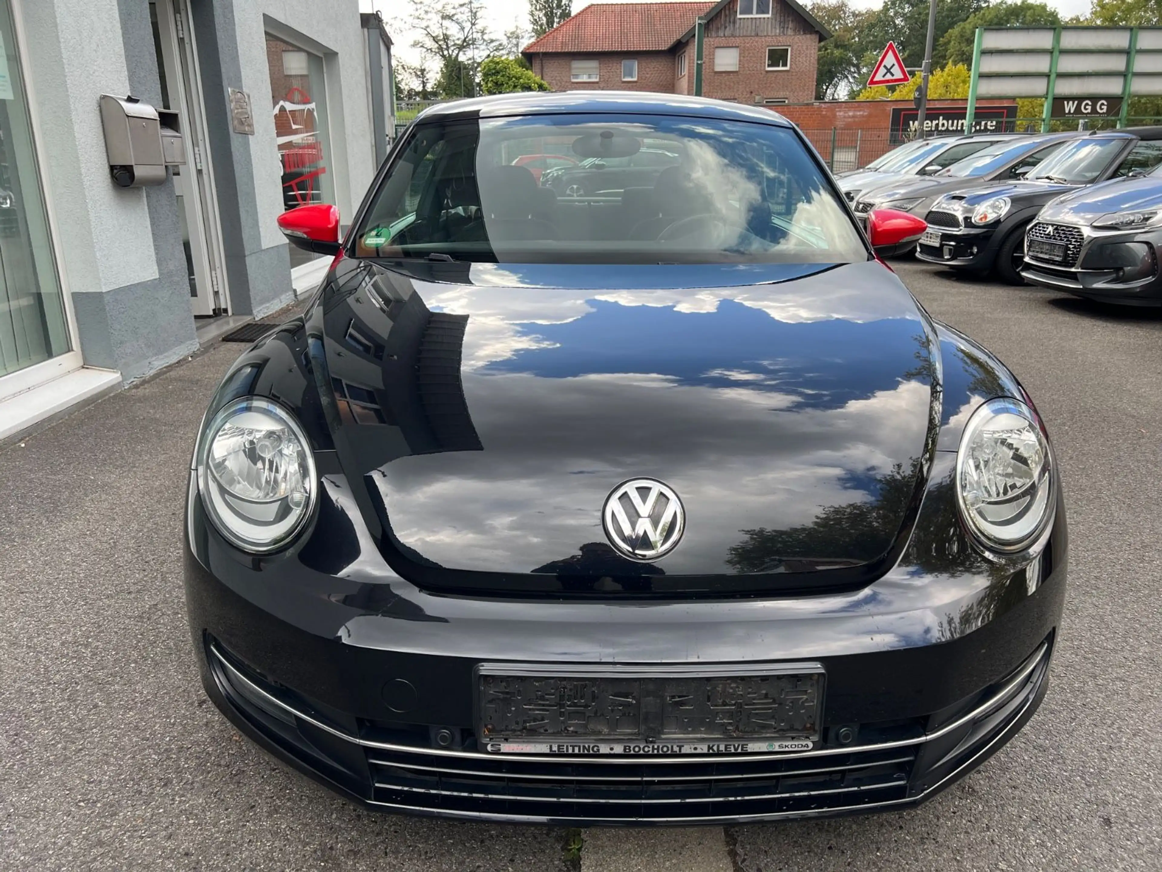 Volkswagen Beetle Lim. Design"2.HD"Scheckheft"Klimaaut."PDC — photo 2