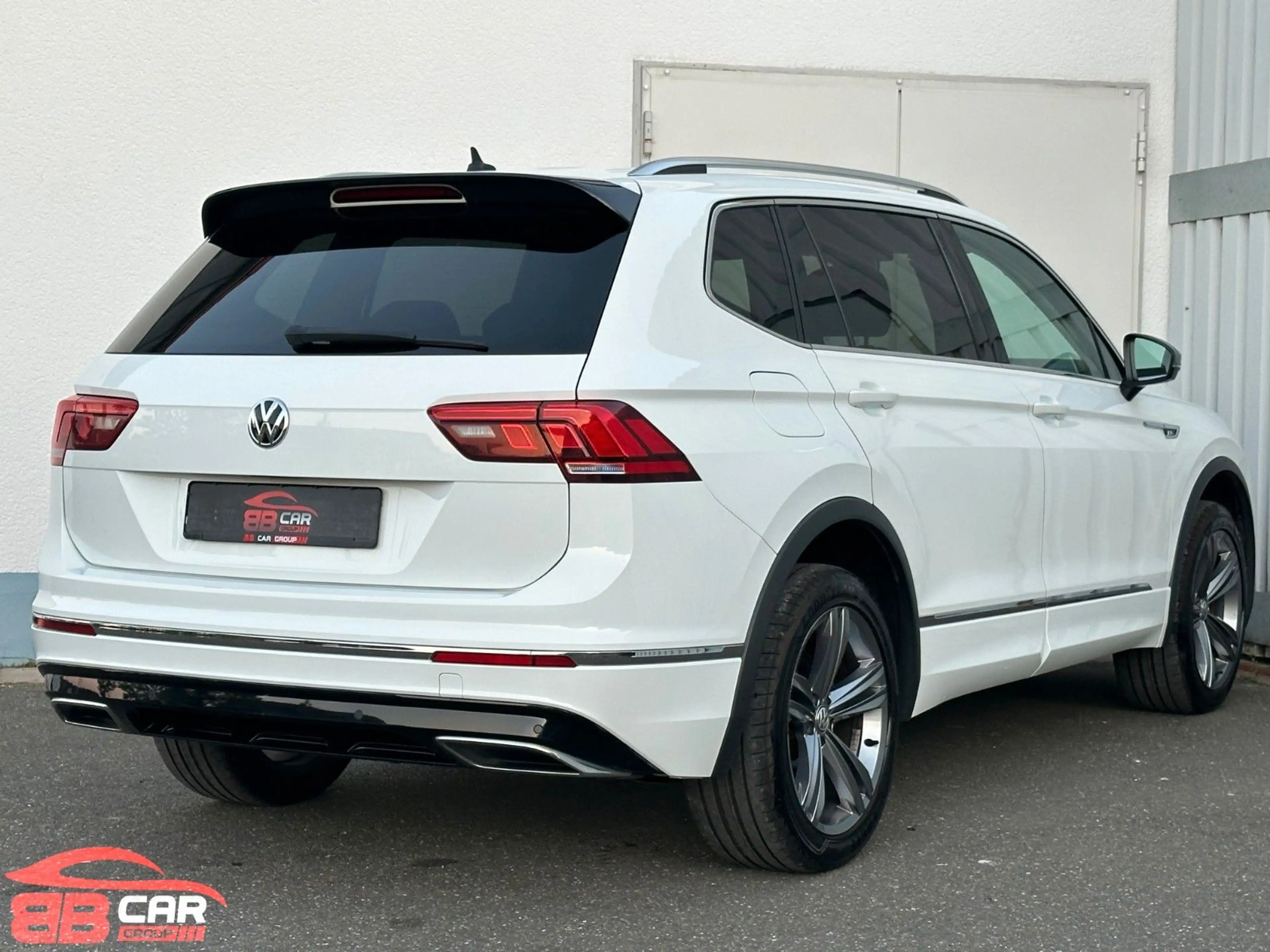 Volkswagen Tiguan Allspace R-Line 1.HAND ZAHNRIEMEN NEU ! — photo 5